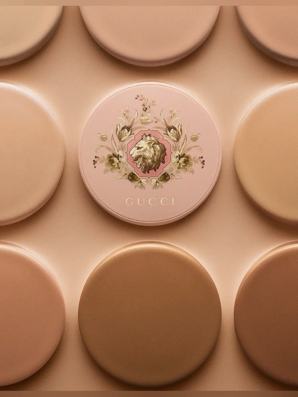 GUCCI Cushion De Beauté  Compact Foundation SPF Color 02.5